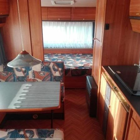 Sosta Camper La Specchia Hotel ซานเปียโตร อิน เบวานญา ภายนอก รูปภาพ